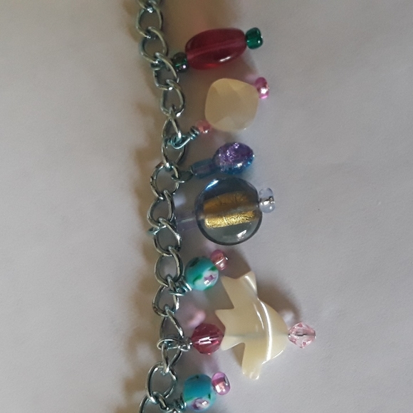 Handmade MOP Charm bracelet OOAK vintage glass beads and MOP shell beads Dove - Picture 7 of 7